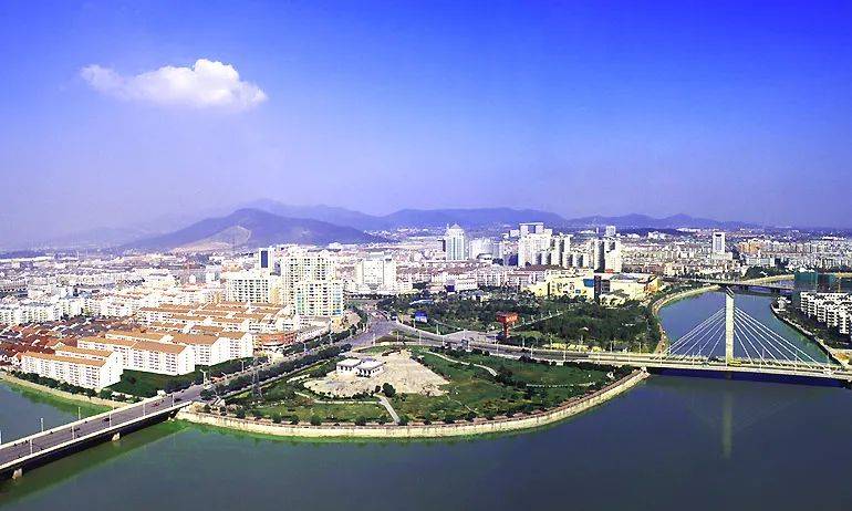 浙江日报聚焦浙江发展动态