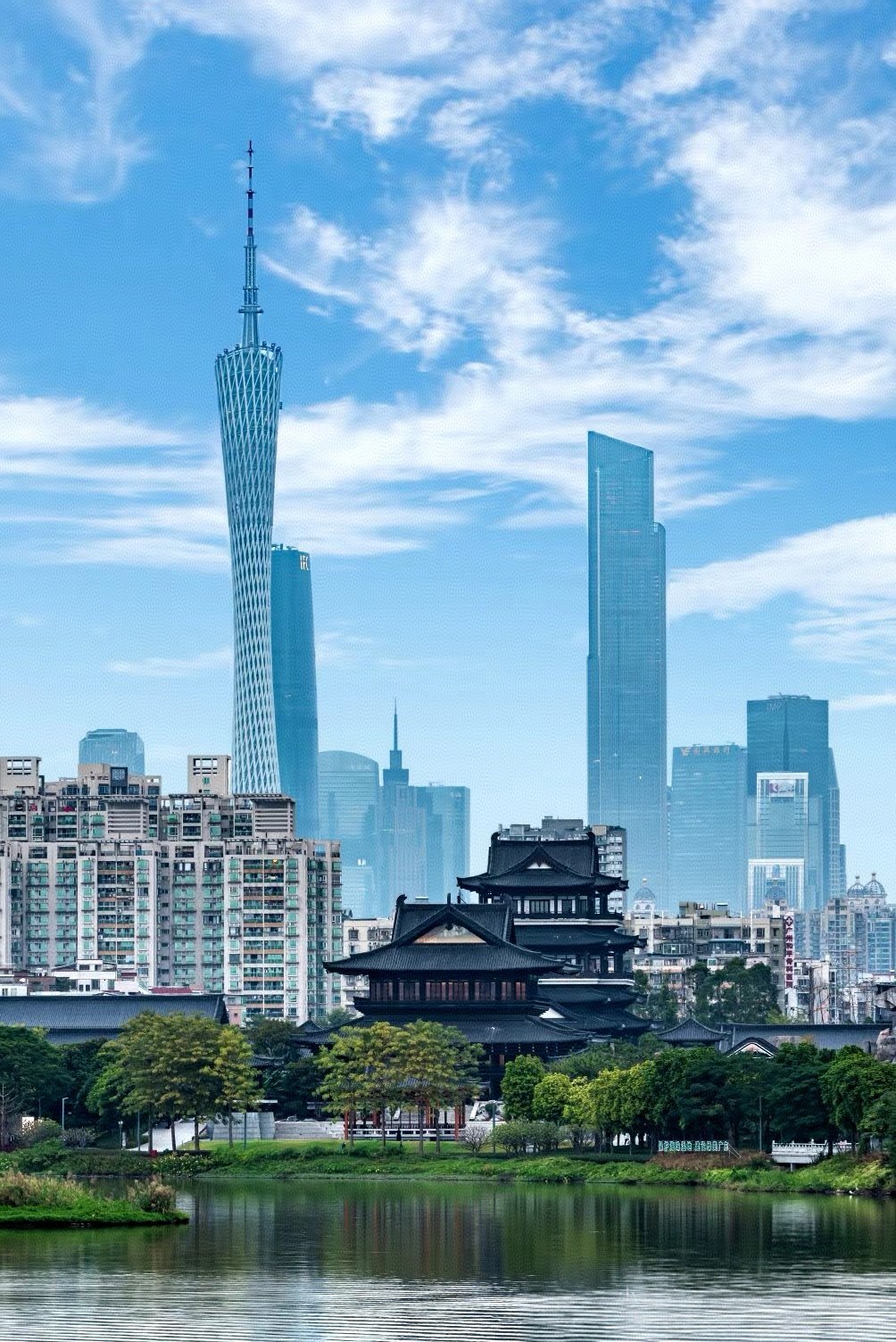 千年商都焕新彩，活力四射的南国明珠广东