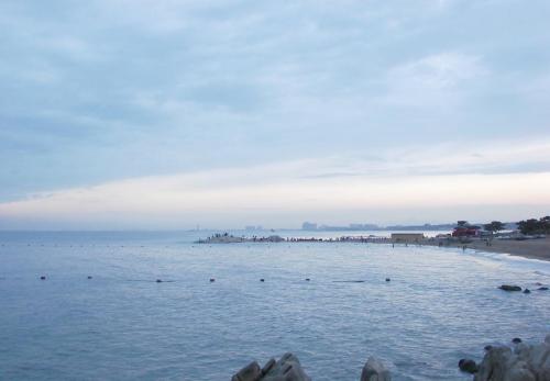 秦皇岛,浪漫海滨之旅的梦幻之地